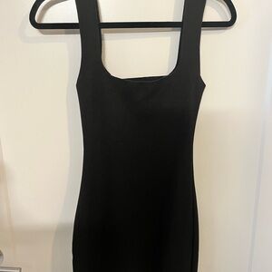 Elegant Black Sleeveless Dress